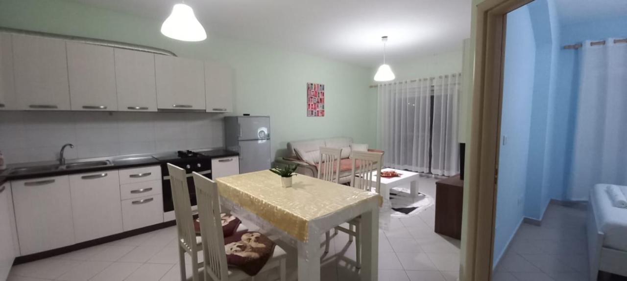 Gold Key Apartments, Durres Beach Buitenkant foto