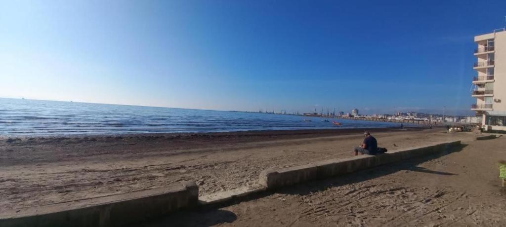 Gold Key Apartments, Durres Beach Buitenkant foto
