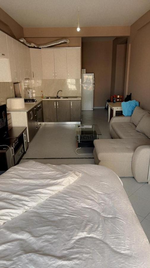 Gold Key Apartments, Durres Beach Buitenkant foto